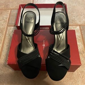 NWT Impo memory foam black heels size 10M